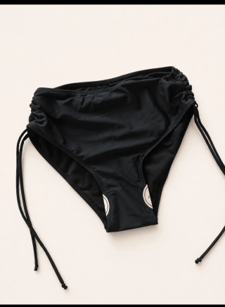 Cza4ne figi bikini S