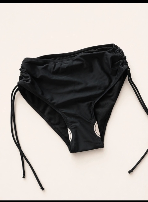 Cza4ne figi bikini S